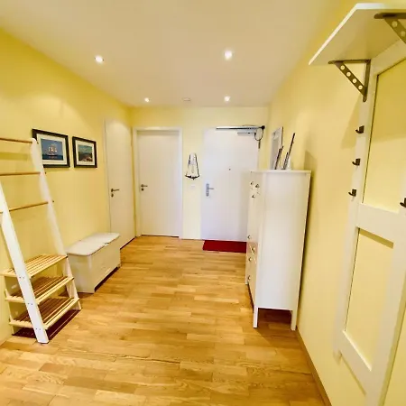 Residenz/seeschnecke Rostock